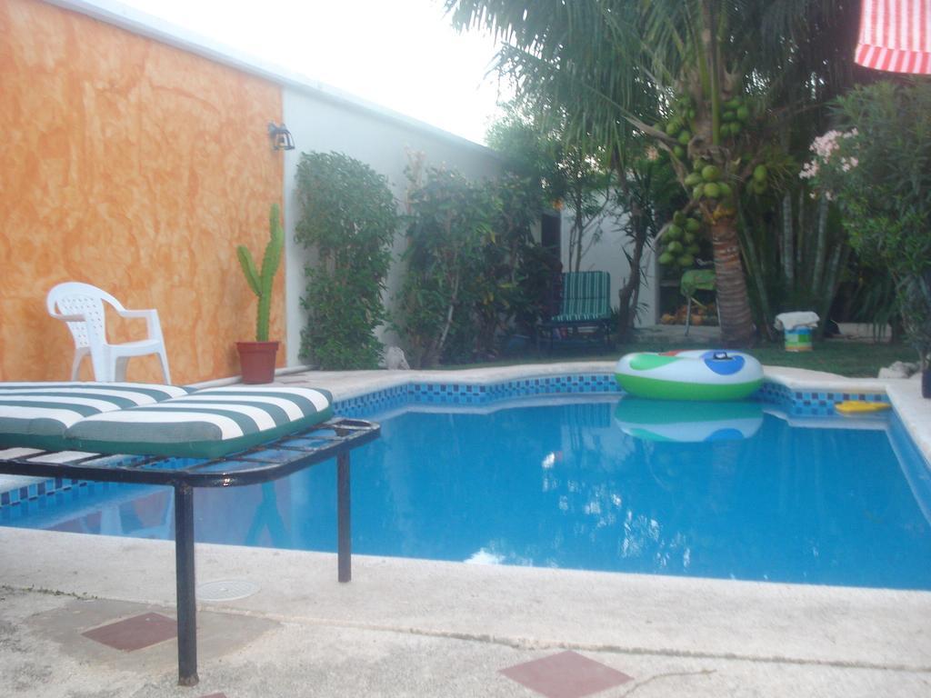 Beachouse Dive Hostel Cozumel Exterior photo