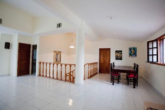 Beachouse Dive Hostel Cozumel Exterior photo